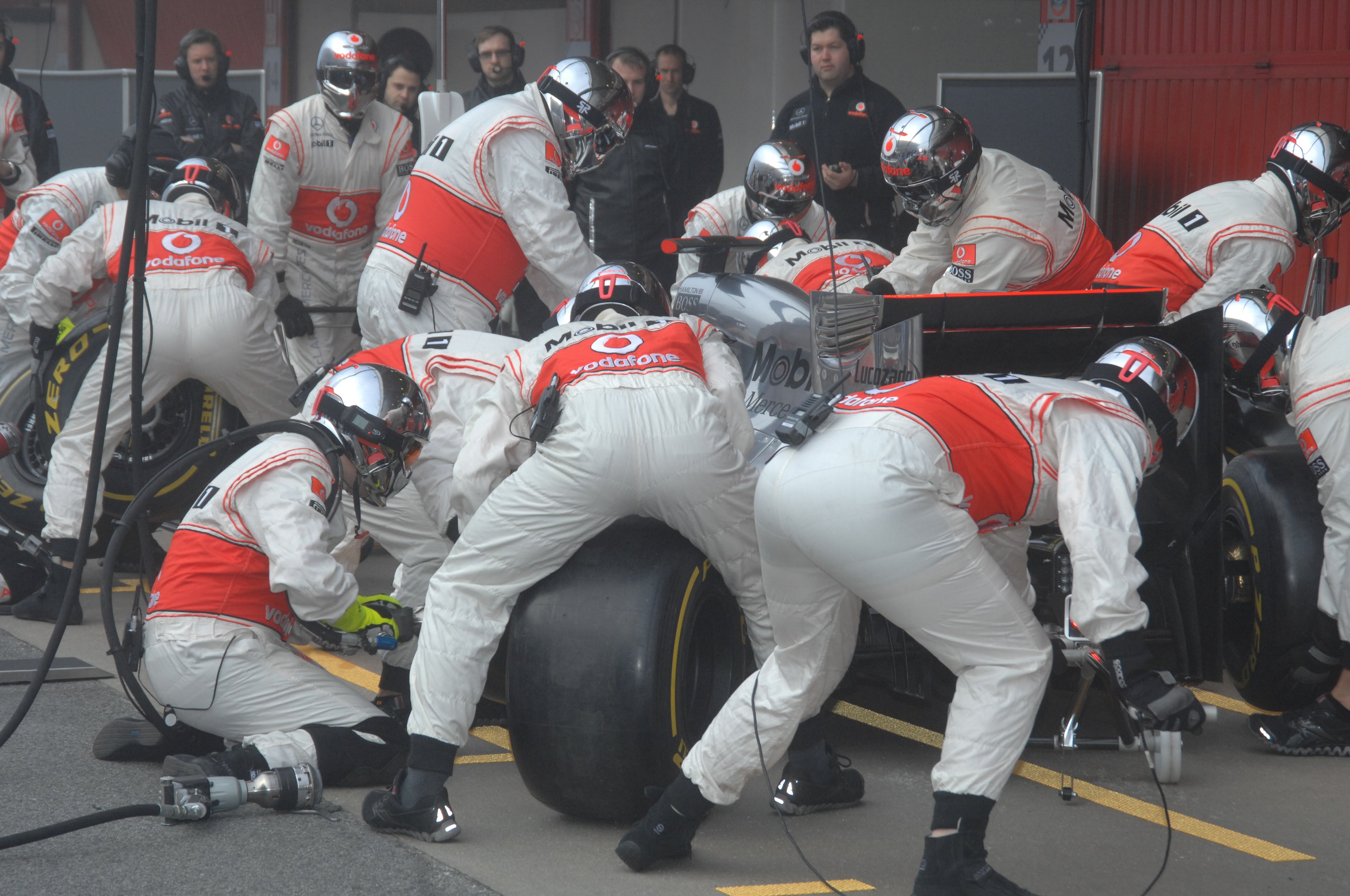 McLaren F1 Pit Stop 2 Barcelona 2012 # 3